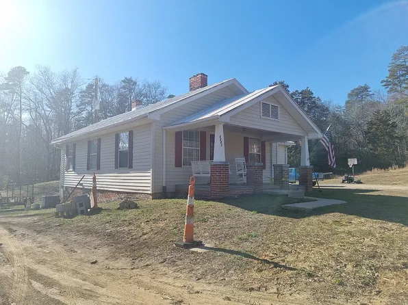 8225 Sevierville Pike, Knoxville, TN 37920