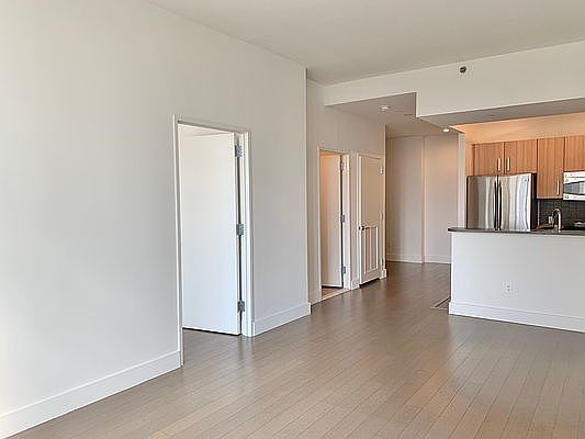 1st image of 229 W 60th St APT 9O