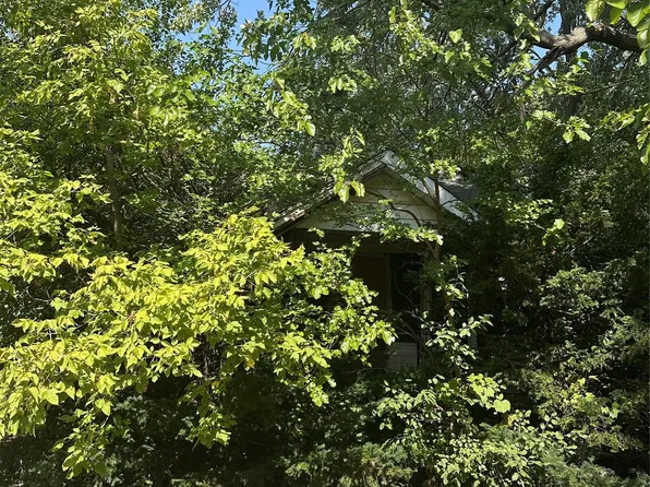 3149 Whittier Ave, Flint, MI 48506