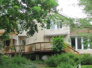 319 Diddell Rd, Poughkeepsie, NY 12603