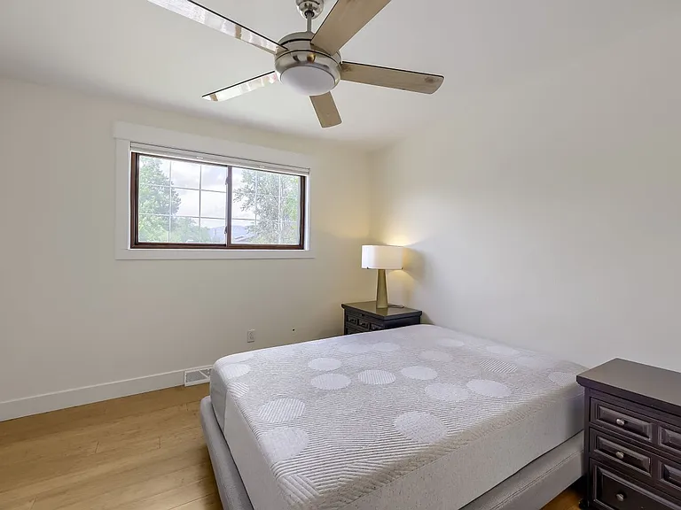 120 Cherokee Way — Photo 11