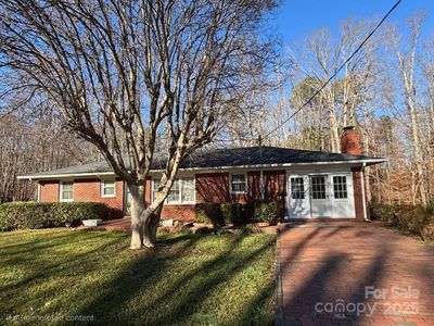 866 Oak St, Troy, NC, 27371
