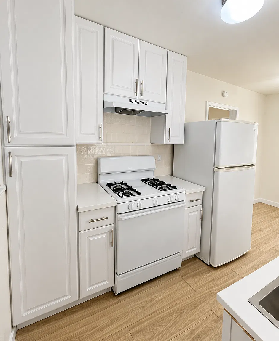 1 bed, 1.5 bath, 600 sqft, $2,200 — Photo 4