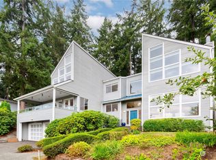 2225 157th Pl SE, Bellevue, WA