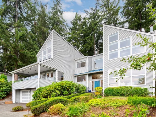 2225 157th Place SE, Bellevue, WA 98008