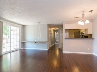 807 Stratford Way APT E, Frederick, MD 21701