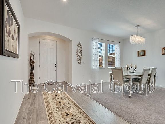 4th image of 1121 Lone Palm Way