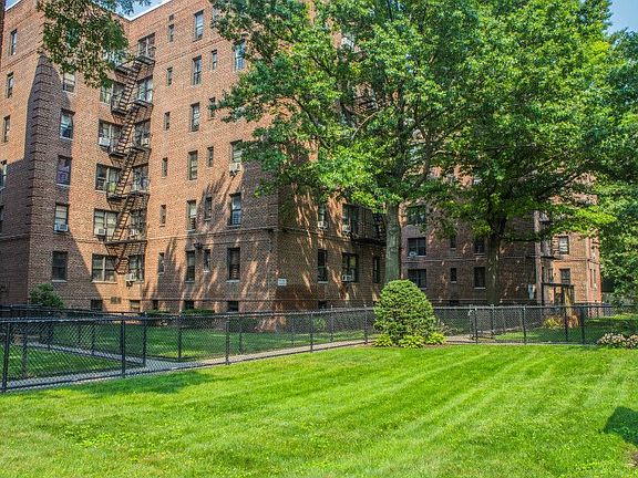 4th image of 1983 Sedgwick Ave APT 3B