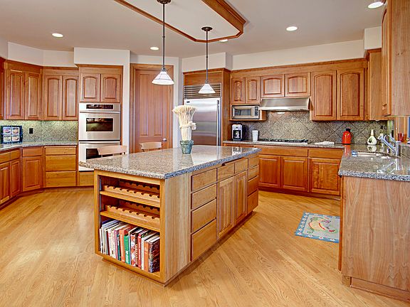 5th image of 7339 NE 120th Pl