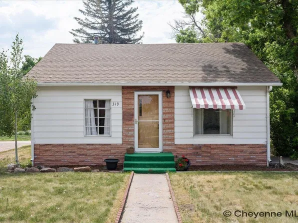 319 E 5th St, Cheyenne, WY 82007