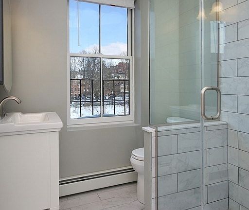 4th image of 205 W Springfield St #2