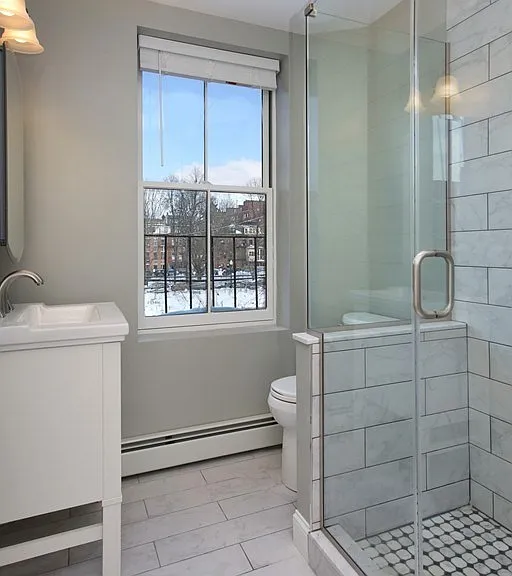 205 W Springfield St #2 — Photo 4