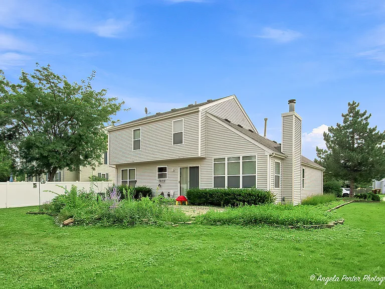 10570 Wing Pointe Dr — Photo 30