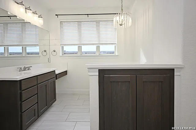 1438 Oaklawn Dr — Photo 36