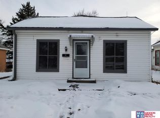 815 Lincoln St, Beatrice, NE 68310