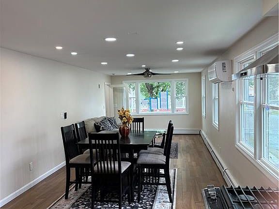5th image of 103 Opper St