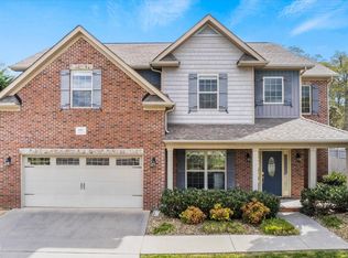 600 Grigsby Loop Cir, Knoxville, TN 37934