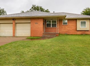 2108 Henderson Dr, Edmond, OK 73013