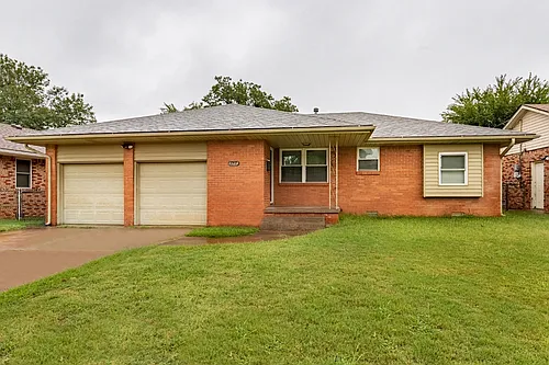 2108 Henderson Dr Photo 1 2108 Henderson Dr Photo 1