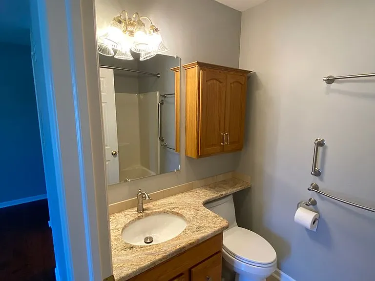 472 Hillside Dr — Photo 18