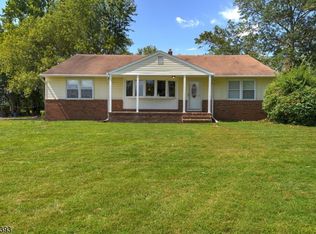 1 Biser Rd, Flemington, NJ 08822