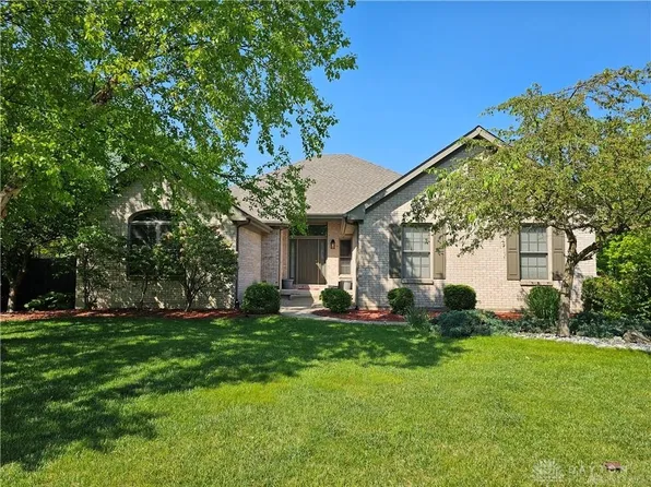 1777 Rockleigh Rd, Dayton, OH 45458