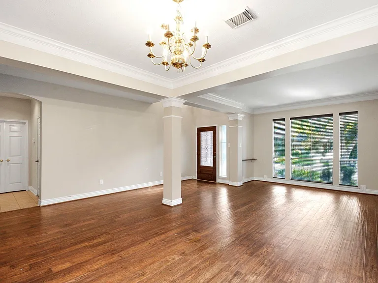 4307 Lakeshore Forest Dr — Photo 13