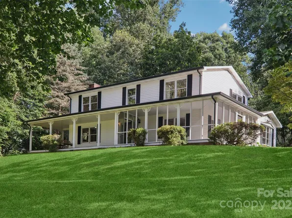 5 Timothy Ln, Candler, NC 28715