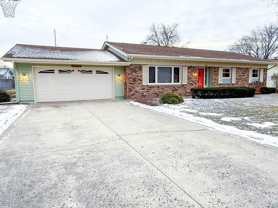 1st image of 634 E Holly Rd