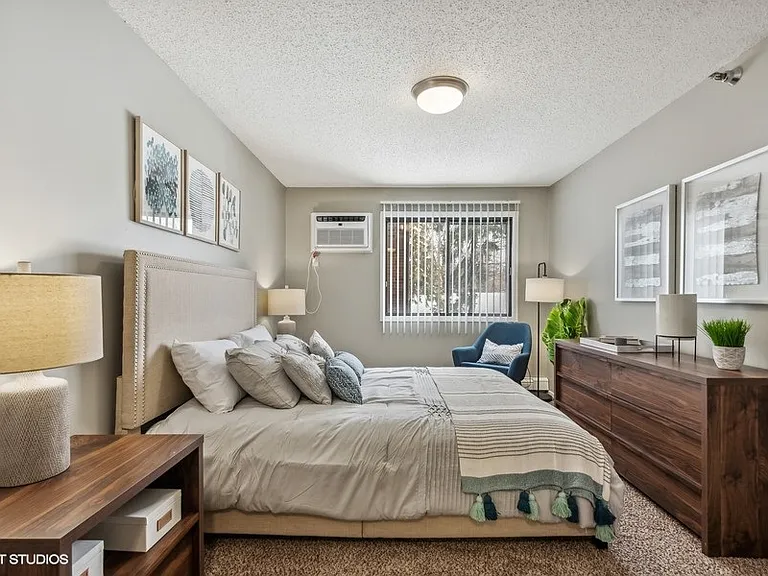 Reserve Eden Prairie — Photo 19
