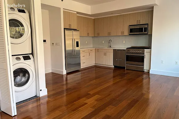 Rented by Sotheby's International Realty | media 1