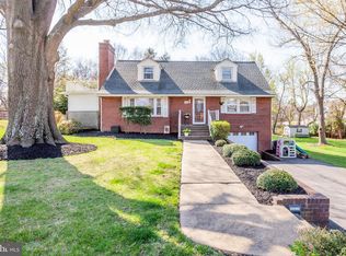 1325 Devils Reach Rd, Woodbridge, VA 22192