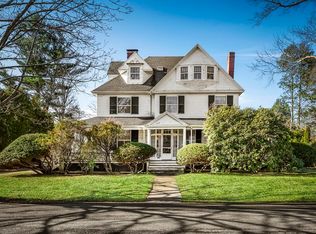97 Beach Bluff Ave, Swampscott, MA 01907