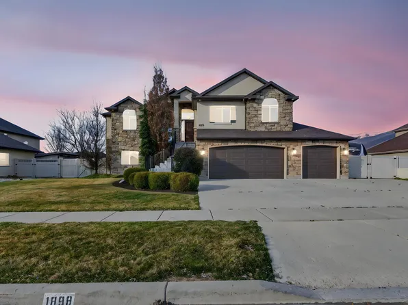 1898 W Old Fort Cir, Farmington, UT 84025