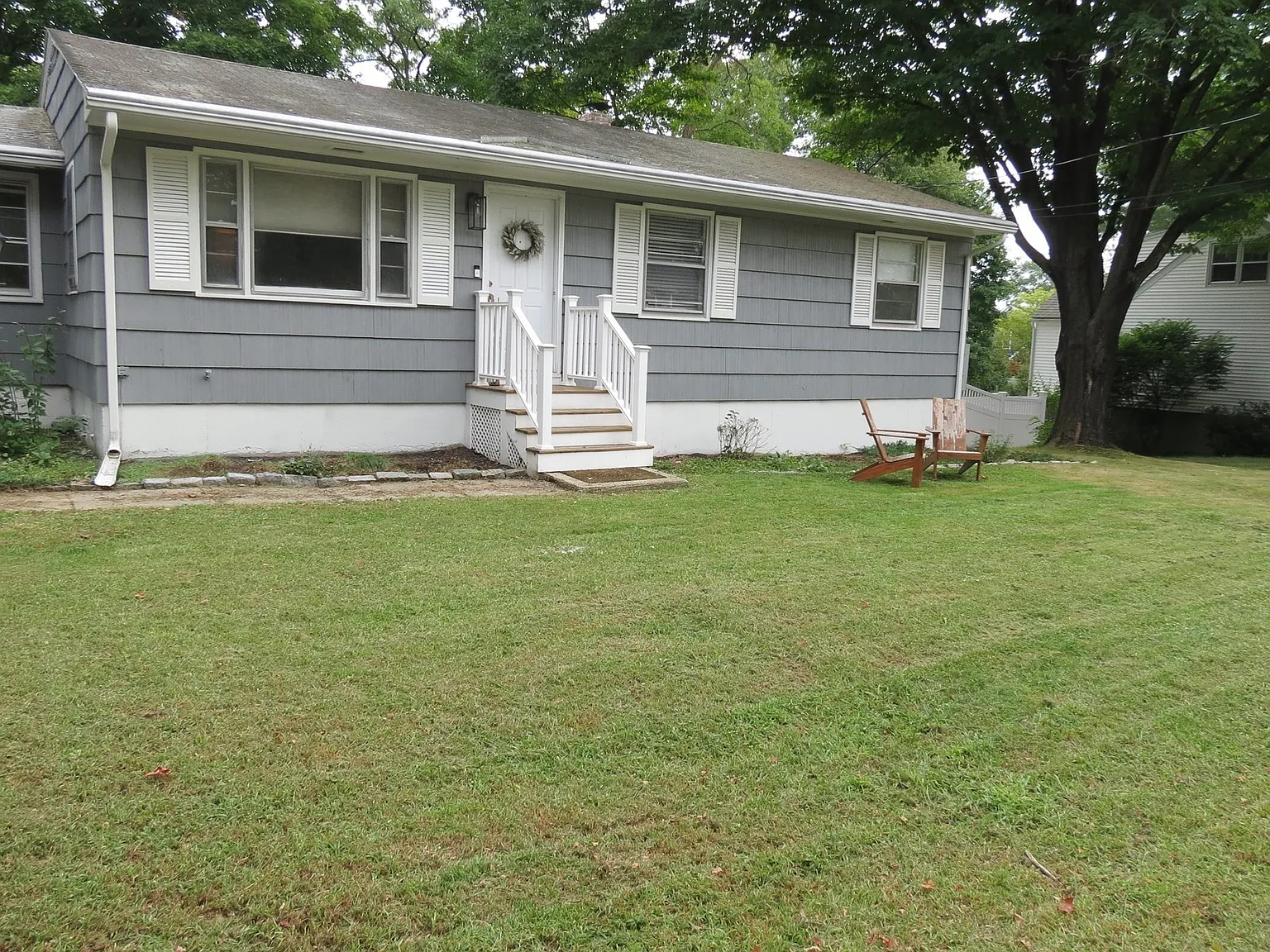 3 bed, 1.0 bath, 960 sqft, $3,000 — Photo 1