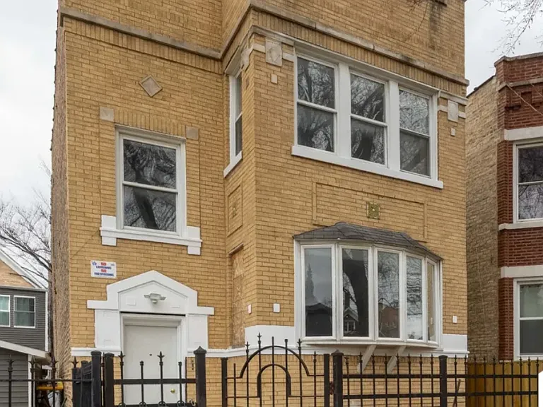 1018 N Hamlin Ave #2 — Photo 8