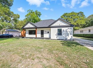 528 Schieme St, River Oaks, TX 76114