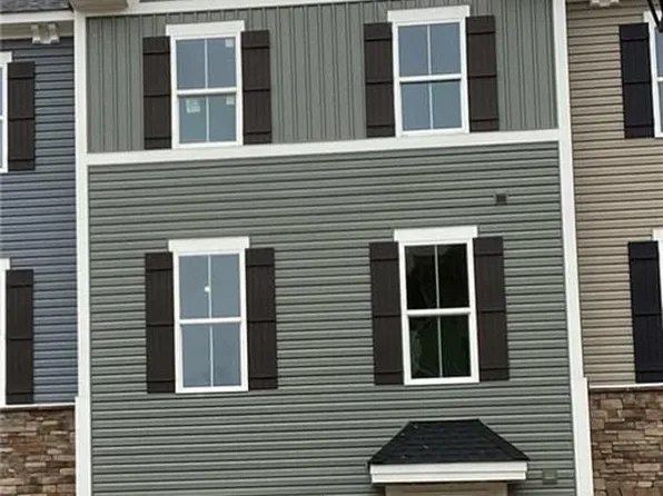 135 Big Woods Dr #21C, Poquoson, VA 23662