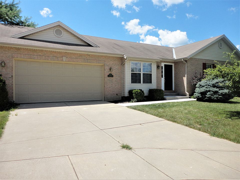 1st image of 3358 Village Dr