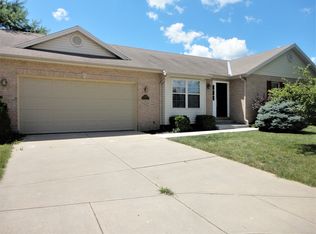 3358 Village Dr, Fairfield, OH 45014