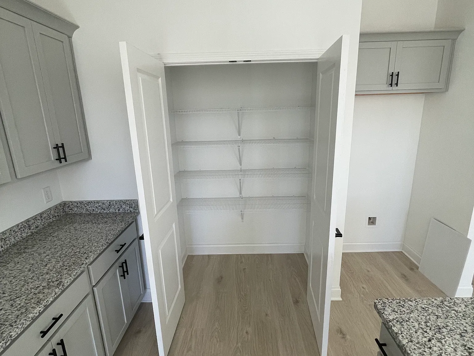 8843 James Creek Dr — Photo 3