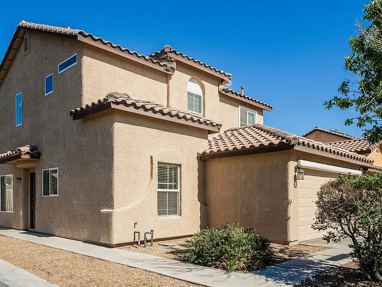 8013 Indian Blanket St — Photo 4