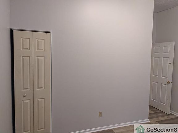 4th image of 2230 W Jefferson St #3