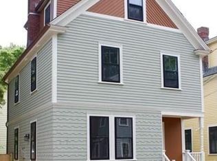 2 Kenway St #3, Cambridge, MA 02138