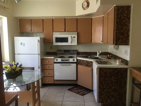2nd image of 1011 S Calle De Las Casitas