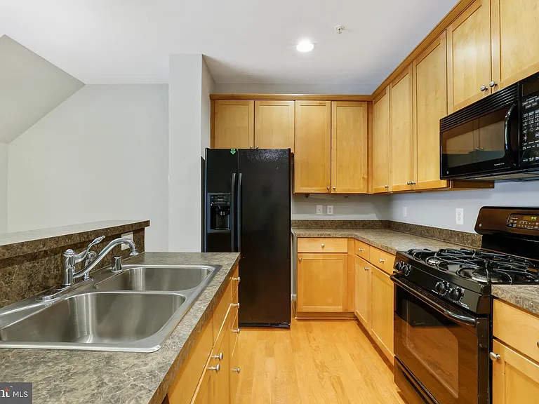 4455 Beacon Grove Cir #706A — Photo 7