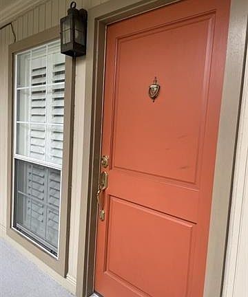 3rd image of 2601 Metairie Lawn Dr #215