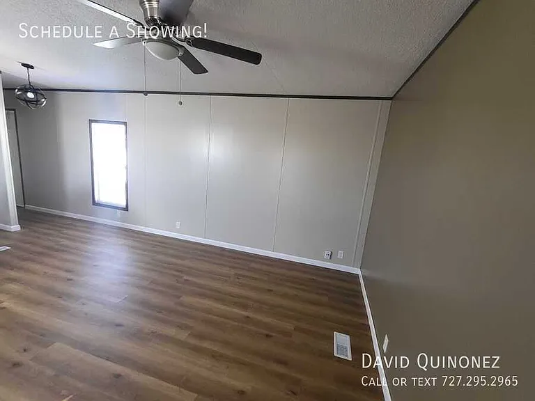 217 Eastwood Dr — Photo 4