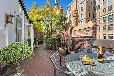 444 East 52nd Street, #PENTHOUSE