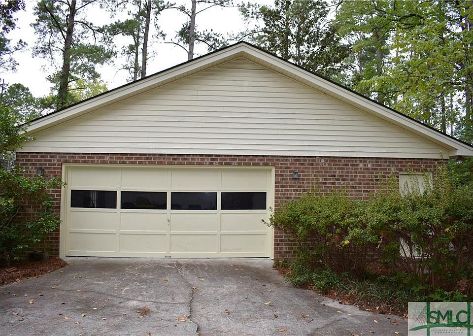 2nd image of 2024 Bacon Park Dr